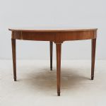 1752&nbsp;6068&nbsp;DINNER TABLE